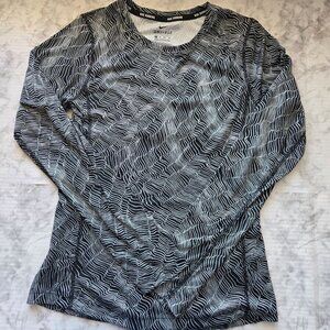 Nike Running Women's Dri-Fit Long-Sleeve Running Shirt Sz XS